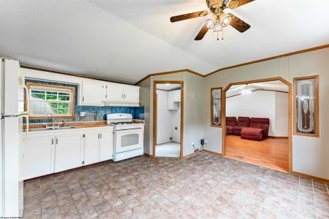 1676 Daybrook Road Fairview WV 26570