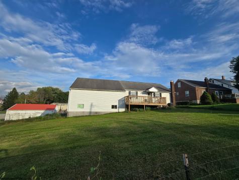 22 Gibson Avenue Masontown WV 26542