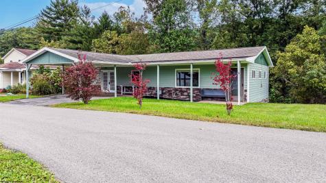 415 Terrace Drive Mannington WV 26582