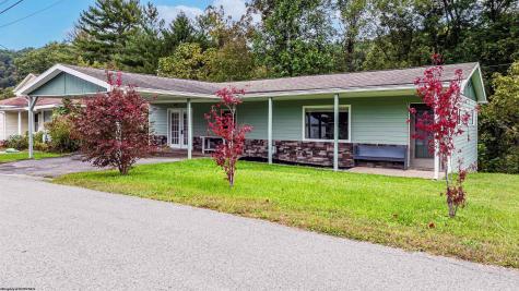 415 Terrace Drive Mannington WV 26582