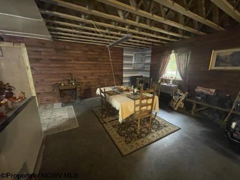 186 Joe Gibson Road Newburg WV 26410-8922