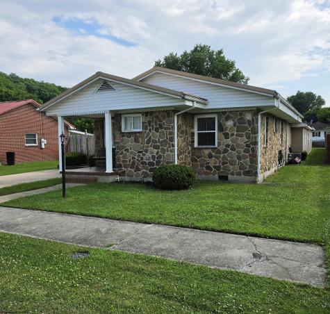 112 Sixteenth Street Elkins WV 26241