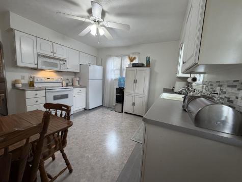 2013 Pride Avenue Clarksburg WV 26301