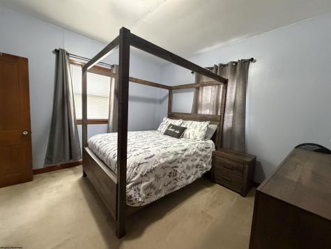 2013 Pride Avenue Clarksburg WV 26301