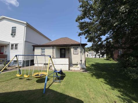 2013 Pride Avenue Clarksburg WV 26301