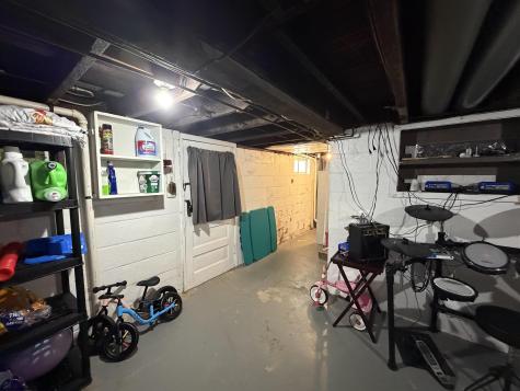 2013 Pride Avenue Clarksburg WV 26301