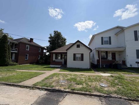 2013 Pride Avenue Clarksburg WV 26301