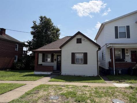 2013 Pride Avenue Clarksburg WV 26301