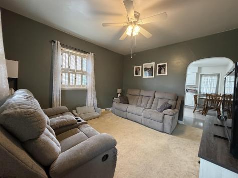 2013 Pride Avenue Clarksburg WV 26301