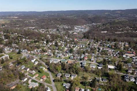 814 Clinton Avenue Morgantown WV 26505