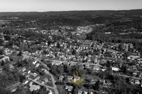 814 Clinton Avenue Morgantown WV 26505