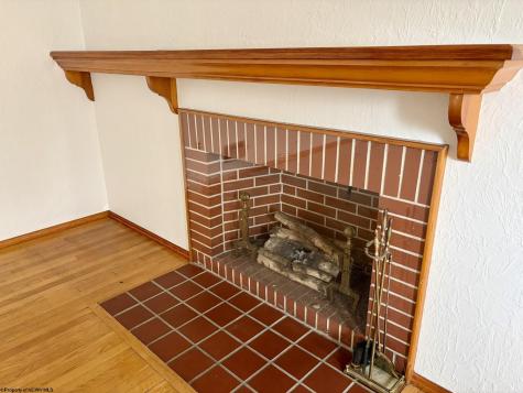 813 Benoni Avenue Fairmont WV 26554