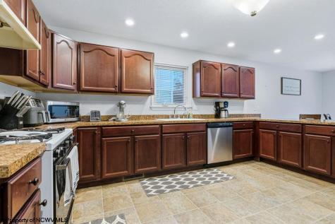 434 James Street Bridgeport WV 26330