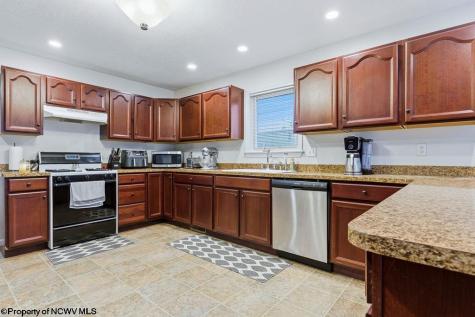 434 James Street Bridgeport WV 26330