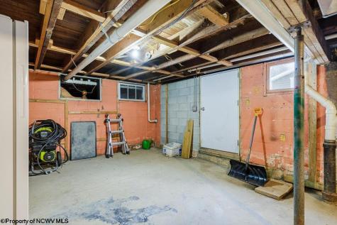 434 James Street Bridgeport WV 26330