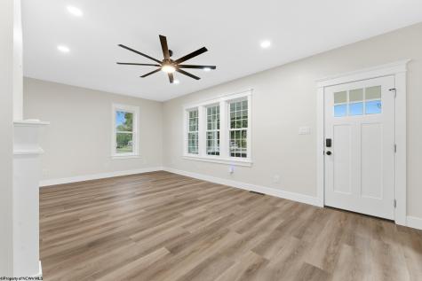 230 E High Street Kingwood WV 26537
