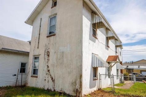 9 Garrison Street Westover WV 26501