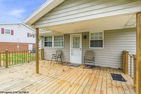 603 Hickory Lane Bridgeport WV 26330