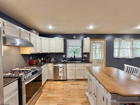 603 Hickory Lane Bridgeport WV 26330