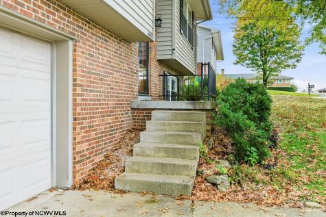 603 Hickory Lane Bridgeport WV 26330