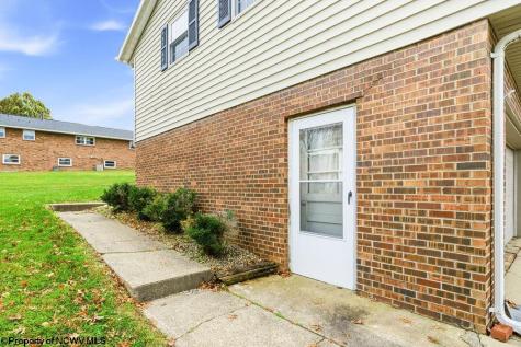603 Hickory Lane Bridgeport WV 26330