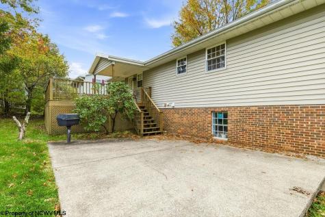 603 Hickory Lane Bridgeport WV 26330