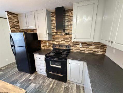 796 Bear Run Road Cairo WV 26337