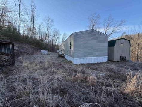 796 Bear Run Road Cairo WV 26337