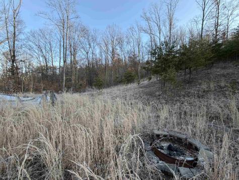 796 Bear Run Road Cairo WV 26337