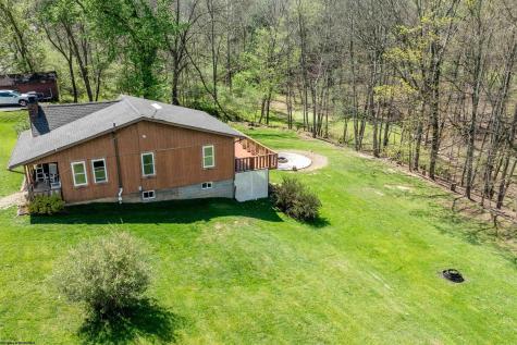 690 Cobun Creek Road Morgantown WV 26508