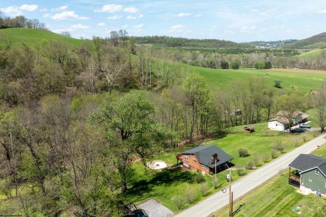 690 Cobun Creek Road Morgantown WV 26508