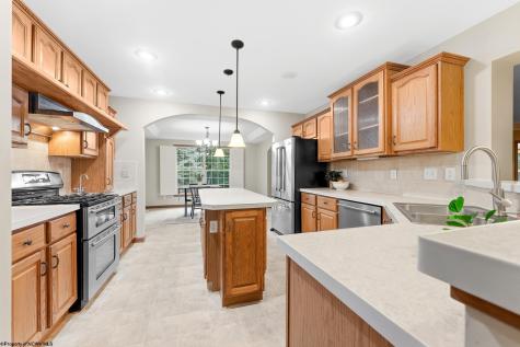 221 Anemone Lane Terra Alta WV 26764