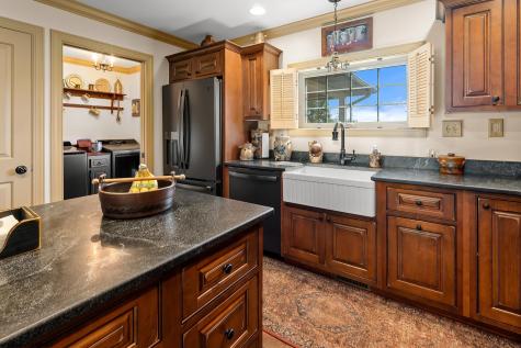 25 Garden Lane Morgantown WV 26505