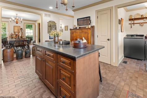 25 Garden Lane Morgantown WV 26505