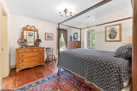 25 Garden Lane Morgantown WV 26505