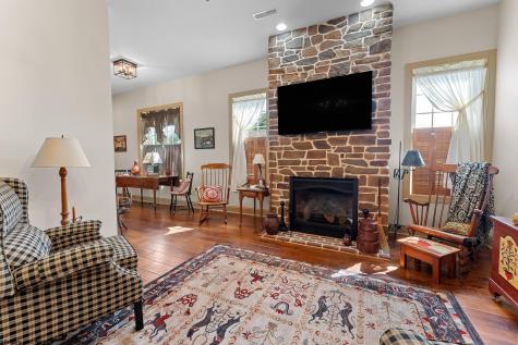25 Garden Lane Morgantown WV 26505