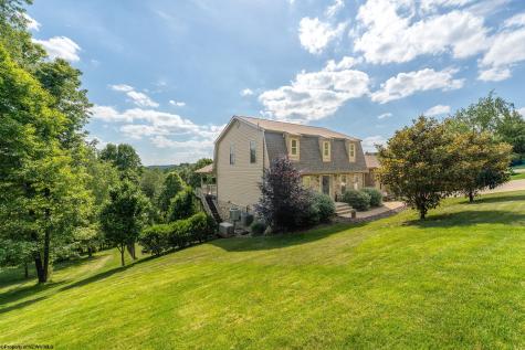 25 Garden Lane Morgantown WV 26505