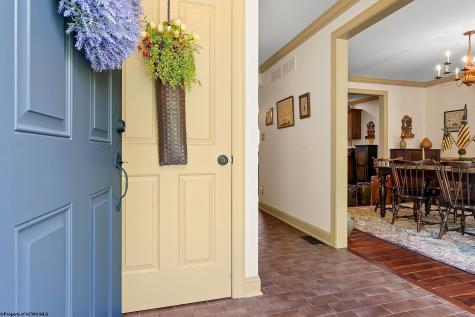 25 Garden Lane Morgantown WV 26505