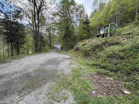 6357 Seneca Trail Montrose WV 26283