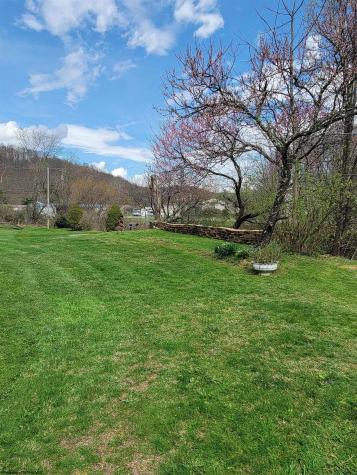 42 Gate Lane Elkins WV 26241