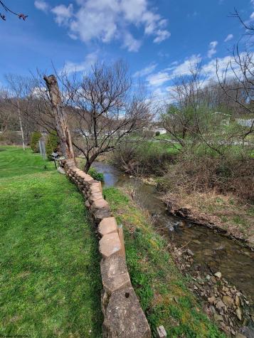 42 Gate Lane Elkins WV 26241