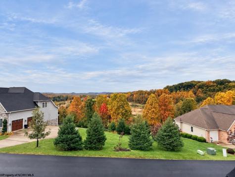 102 Iris Lane Morgantown WV 26501