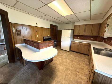 301 Seneca Street Westover WV 26501