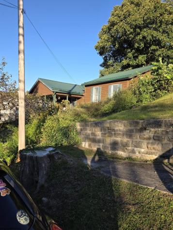 262 Brown Street Thomas WV 26292-0000