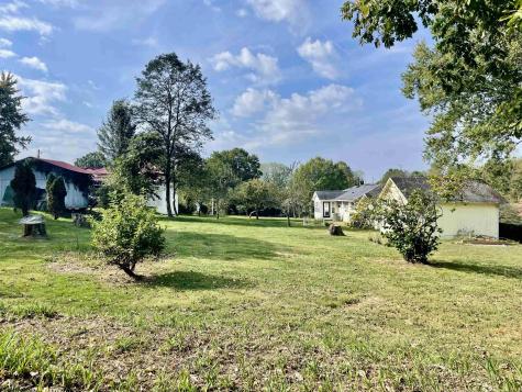 67 Gibson Avenue Masontown WV 26542