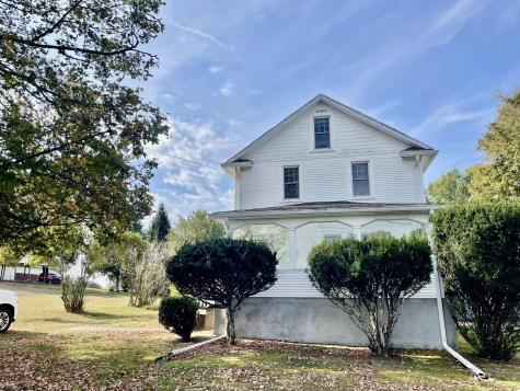 67 Gibson Avenue Masontown WV 26542