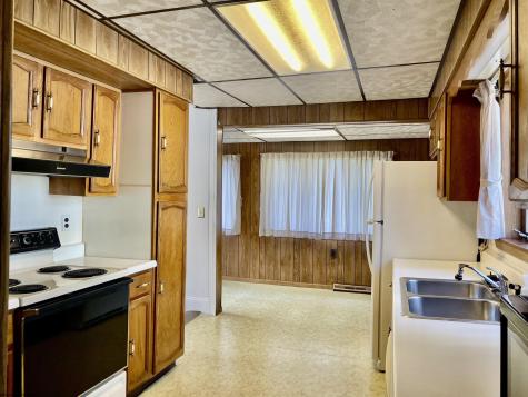 67 Gibson Avenue Masontown WV 26542