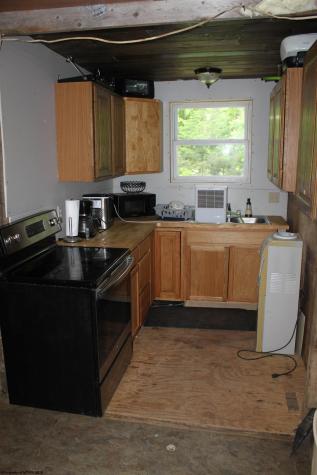 2495 Bergoo Road Bergoo WV 26298