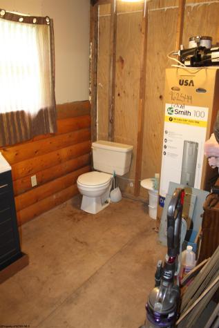 2495 Bergoo Road Bergoo WV 26298