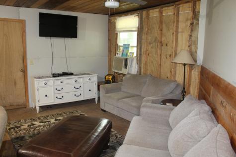 2495 Bergoo Road Bergoo WV 26298